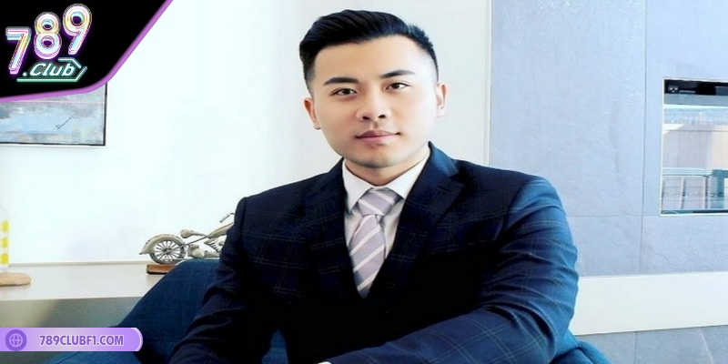 Lê Hiếu khá kín tiếng trước truyền thông